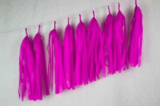 TASSELS TISSUE PETUNIA PINK