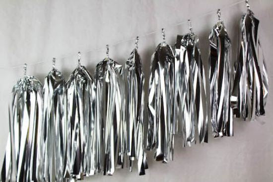 TASSELS METALLIC SILVER