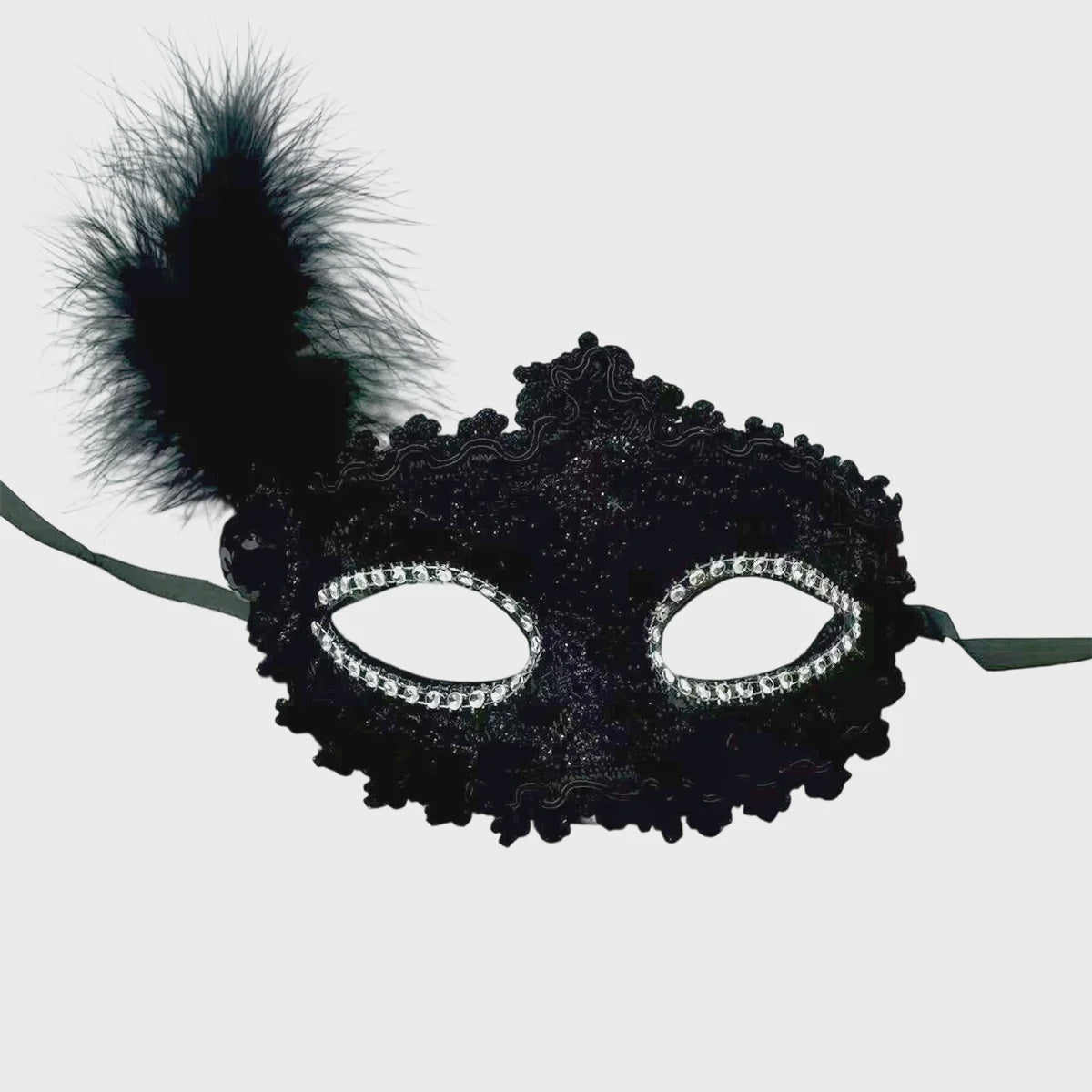 Carnival Mask – Black Plastic Masquerade Party Mask (10.5 x 18cm) – Pack of 1