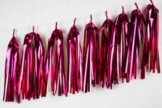 TASSELS METALLIC HOT PINK