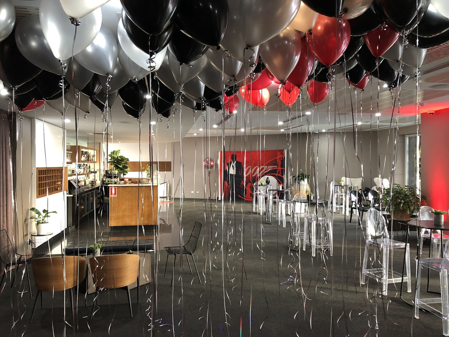 50 Helium Filled Floating Balloons 28cm