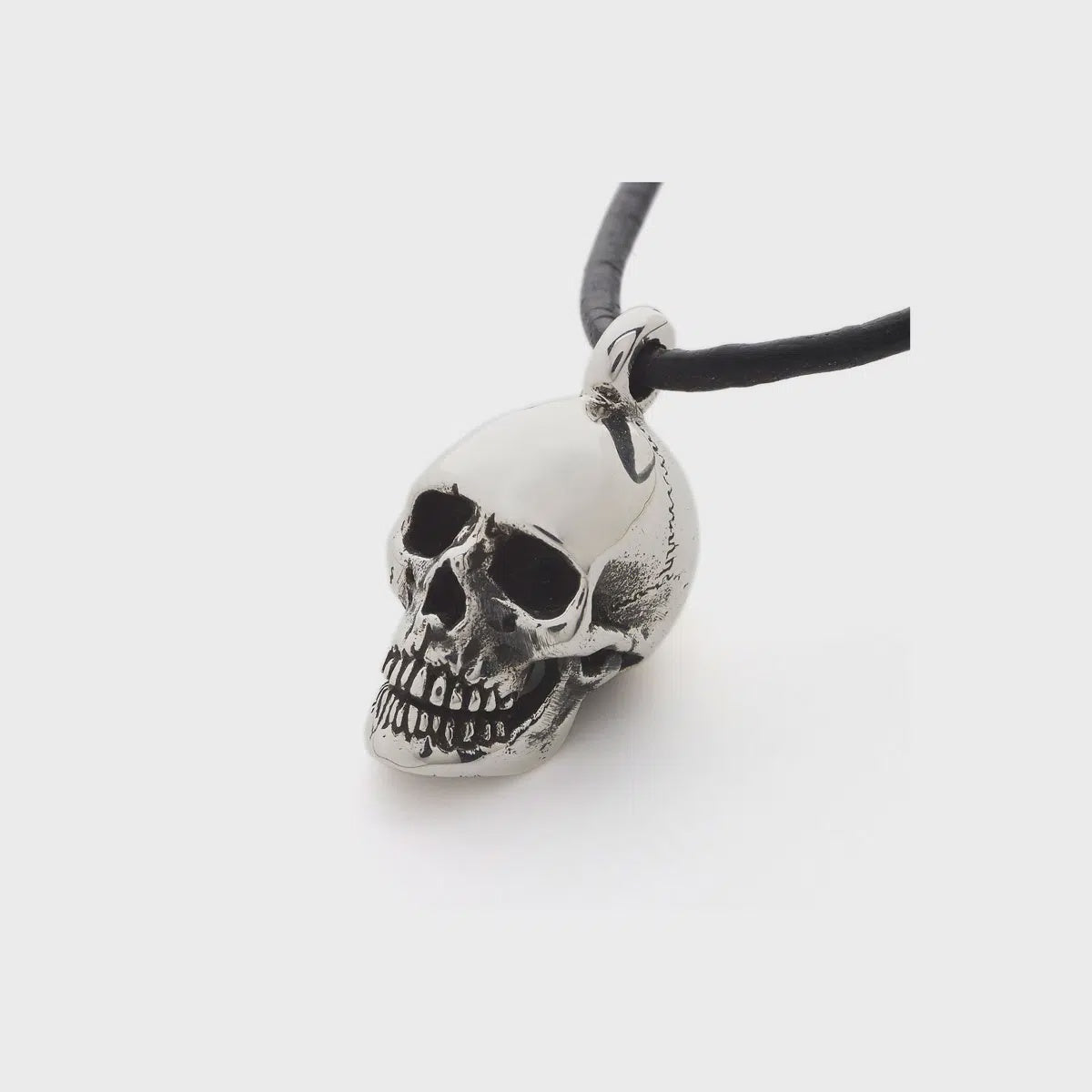 Necklace: Leather W Skull/ Xbone